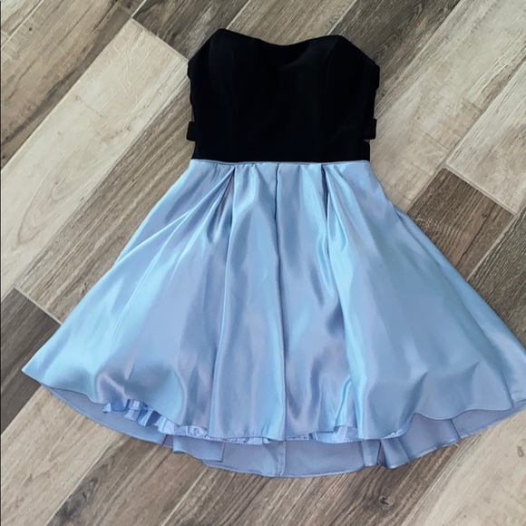 Satin/Jersey Fit & Flare Dress wi/Cutout strapless - Picture 2 of 5